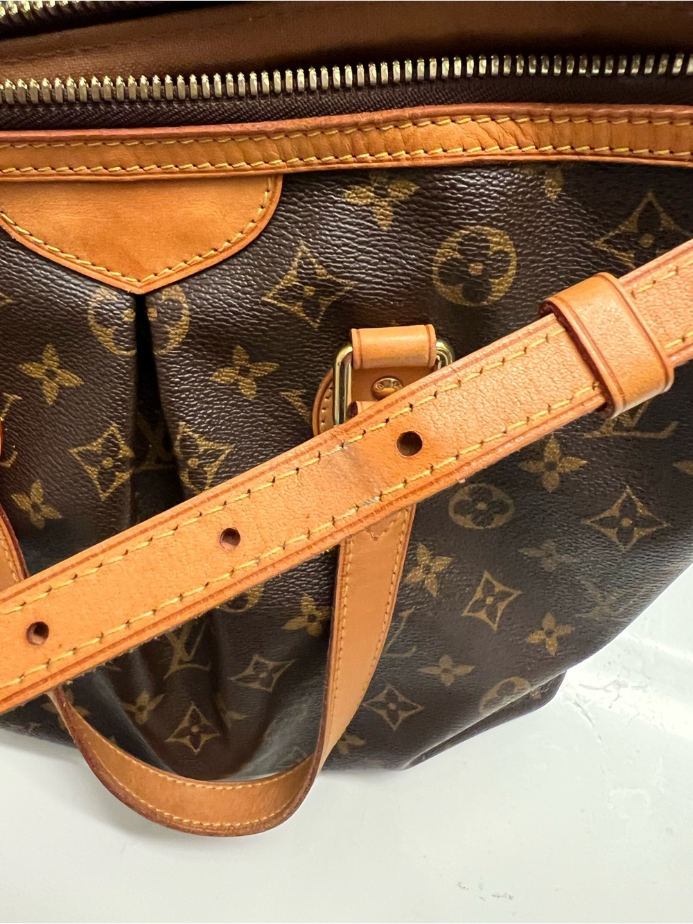 Louis Vuitton Palermo PM - Picture 6 of 16